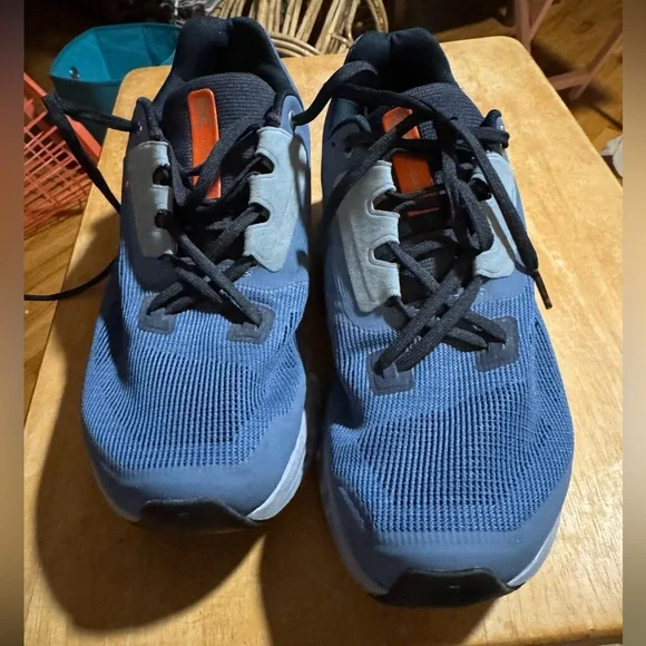 Men's Size 9 On Cloud Running Shoe - Picture 3 of 7